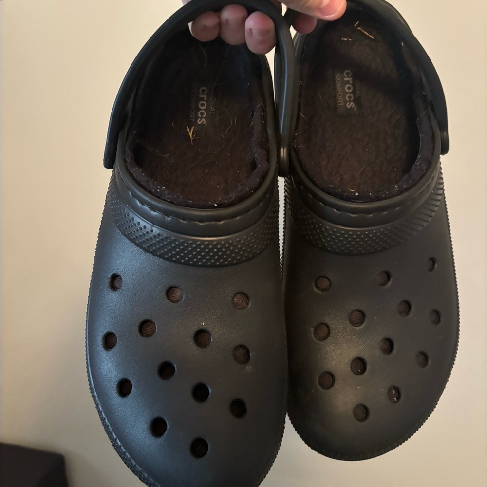 CROCS Mens Fleece Lined Black Clogs
